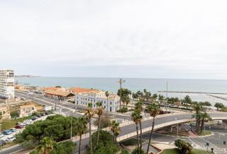 Ático de Lujo con vistas al mar, primera línea Playa del Postiguet - 4