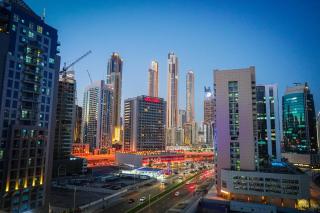 Al Ashrafia Saray Magnificent 3BR Canal Views - Dubai - 5