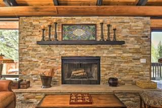 Cozy Grand Woodland Cabin with Mountain Views - Pine Mountain Club - 7