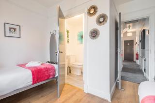 Private Room 6 with Kitchenette by CB Stays no minimum stays - Cambridge - 7