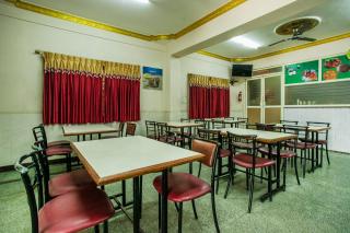 Hotel O Royal Residency Near Hare Krishna Hill - 9