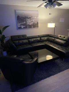 Modern 2 Bedroom Townhome Minutes from the Beach!! - 3