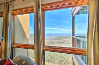 Wintergreen Condo with Balcony and Mountain Views! - Mount Torry Furnace - 3