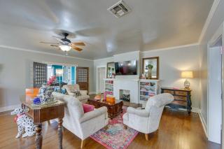 The Pink Azalea - Tyler Home with Yard and Patio! - 5