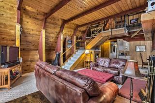 Serene Creekside Sheridan Getaway Mountain Views! - 7