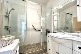 Spacious & refined apt with large terrace Wifi - Cannes - 2