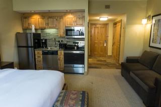 Next to the Red Pine Gondola for Great Winter View - Park City - 4