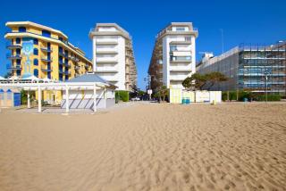 Centro Commerciale - Home Immobiliare Jesolo - Lido di Jesolo - 0