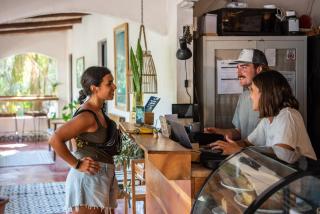 Believe Surf & Yoga Lodge Santa Teresa - 4