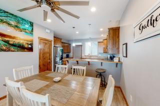 Sunset Beach House - Coos Bay - 3