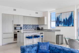 HYDE BEACH HOUSE - MILLIONAIRE 2 bd 2 ba APT, DIRECT OCEAN VIEW, 5 MIN WALK TO OCEAN - Hollywood - 6