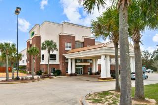 Holiday Inn Express Hotel & Suites Lucedale by IHG - 0