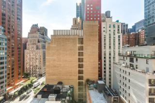 Midtown East 1BR w DM nr UN NYC-906 - 7