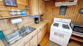 The Outback On The Creek - No Pets Allowed - 1