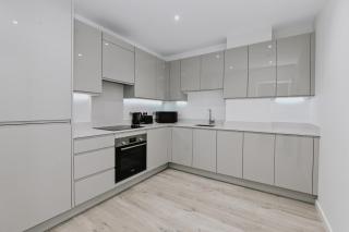 Khayat Homes - The Owelor - Two Bed - London - 6