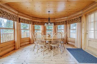 Duc 83 - luxury log cottage with hot tub and exterior barrel sauna - 3