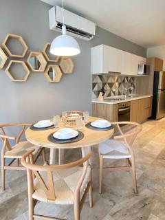 Ipana Condo, Rooftop Pools, Gym, Walk to Beach - Playa del Carmen - 7