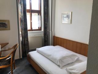 Gasthaus Klosterhof - - 4