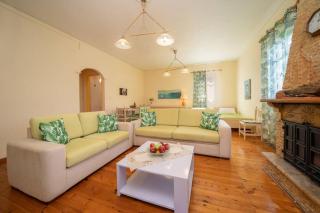 House of Hapiness in Assos - 5