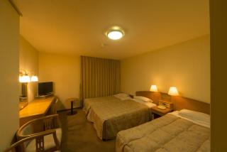 Sky Hotel Uozu Annex - Uozu - 2