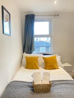 Cozy En-suite near Stratford - Londra - 9