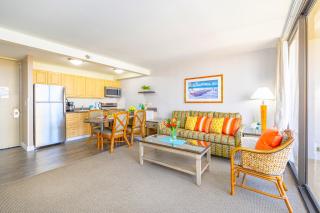 Great Ocean View at Waikiki Sunset with Parking - 3