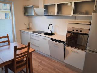 Uroczy apartament 2 i bezpłatny parking na miejscu - Świnoujście - 4