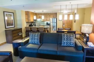 Prime Canyons Village Ski In Out Location - Park City - 4