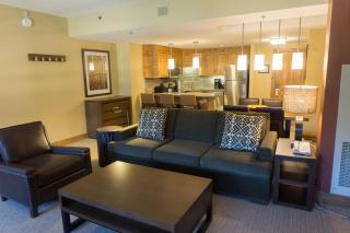 Prime Canyons Village Ski In Out Location - Park City - 3