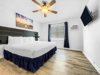 Hollywood Beach Seaside - 4