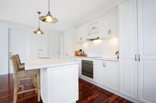 Bright Bliss Luxury Guesthouse - 6