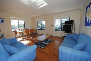 Beachfront Unit - Belle Escapes Jervis Bay - Vincentia - 5