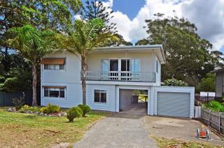 Crystal Waters Beach House - Belle Escapes Jervis Bay - Vincentia - 5