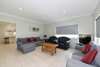 Paradise Beach House - Belle Escapes Jervis Bay - Sanctuary Point - 7