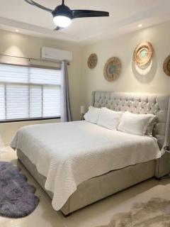 Villa La Rosa with Spectacular view of Ocho Rios - Ocho Rios - 8