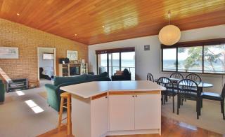 Absolute Waterfront - Belle Escapes Jervis Bay - 8