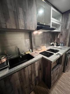 Vunna Apartemen pollux habibi - Batam Center - 2