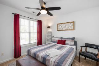 DTPrivacy*KidsFriendly*PetFriendly*300M*Walkable - Raleigh - 4