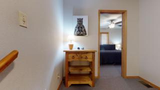 Kxdj Riverside 1 On The River - 2