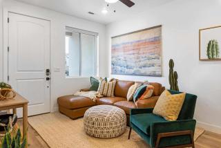 Living the Dream #79 condo - 8