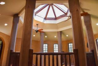 Brown Bear Lodge - - Red River - 7