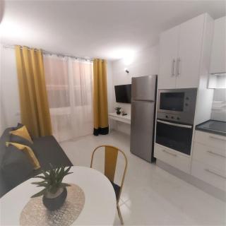 RICKY PLACE - CHAPARRAL COMPLEX - 4