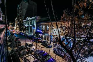 Hollood Apartment - Baku - 8