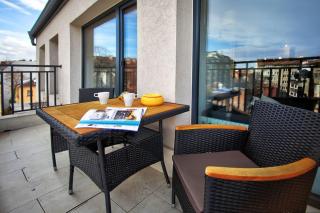 Spacious home office with Secure Garage in Sofia - 7