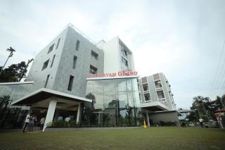 Hotel Kottayam Grand - Kottayam - 8