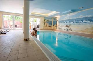 Hotel Sonnenklahr mit Pool - Göhren - 8