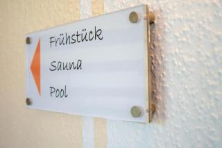 Hotel Sonnenklahr mit Pool - 3
