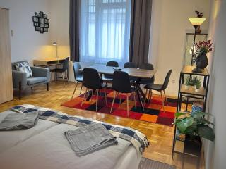 Residence in the pedestrial area - 9