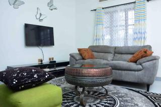 Mello Cozy Stand Alone Home . - Namugongo - 0