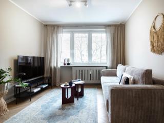 Apartament Good Morning Wrocław - 100m Jarmark Bozonarodzeniowy! - Netflix - Free Parking - 3 separate rooms - AC - 3